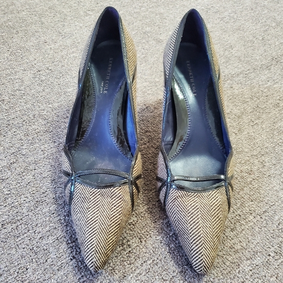 Kenneth Cole Tweed Heels - Picture 1 of 7